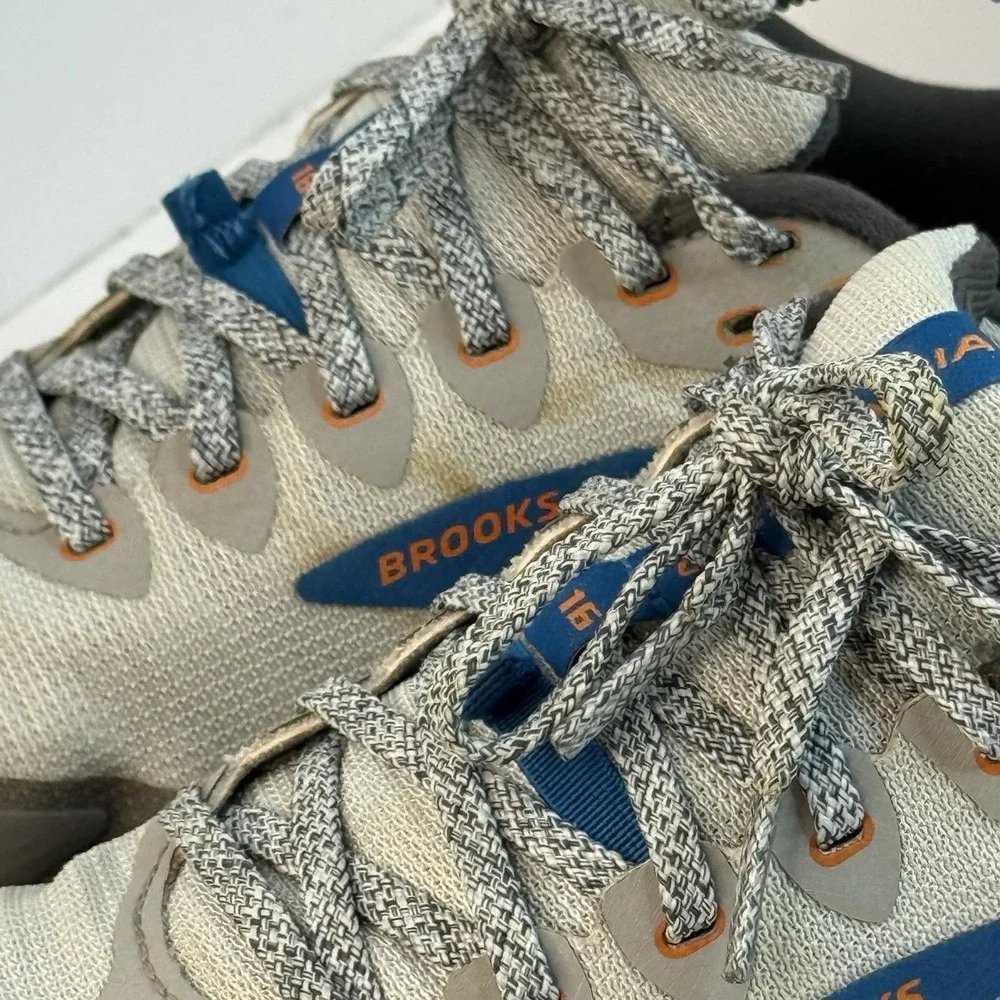 Brooks Cascadia 16 Men's Trail Running Shoes Wide 2E Oyster Mushroom/Orange